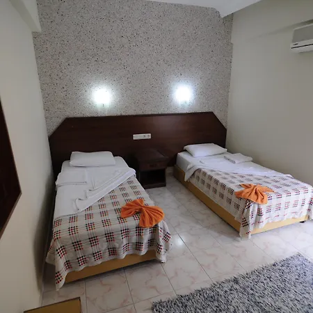 Le Moral Otel 3*