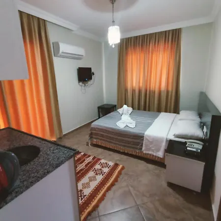 Le Moral Hotel 3*